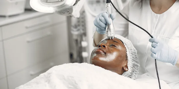 Hi-Tech and Plant-based SkinCare | Stacey Pearl Skin Science & Technology Picture 3