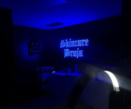 Skincare Bruja - The Philly Esthetician