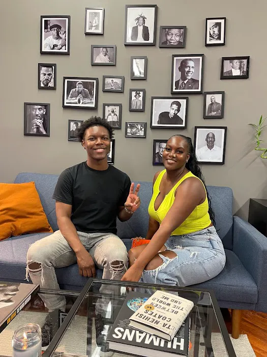 387 Grooming Picture 1