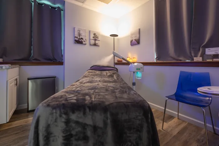 Turner Dermatology Picture 8