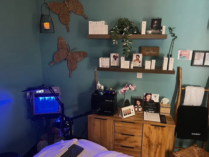 Glow Wellness Spa (Lafayette Hill) Picture 3