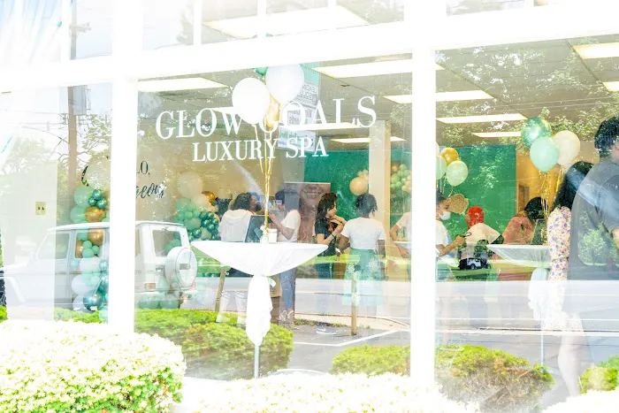Glow Goals Luxury Spa Picture 2