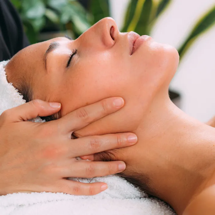 Nourish by Nour Picture 9