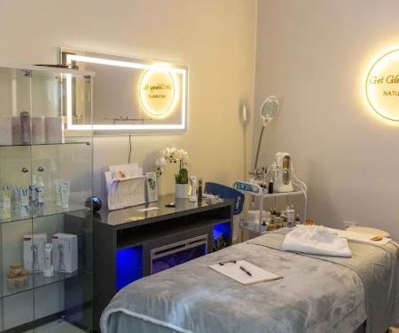 Get Glowing Skin Naturally