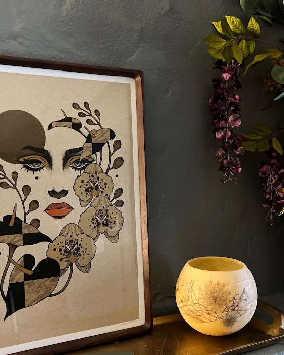 Skn.Haus Aesthetics Picture 3