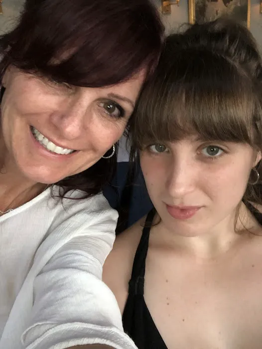 Electrolysis & Therapeutic Skin Care by Tracy Picture 1