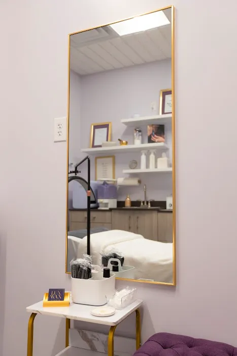 Lux Wax Studio Picture 1