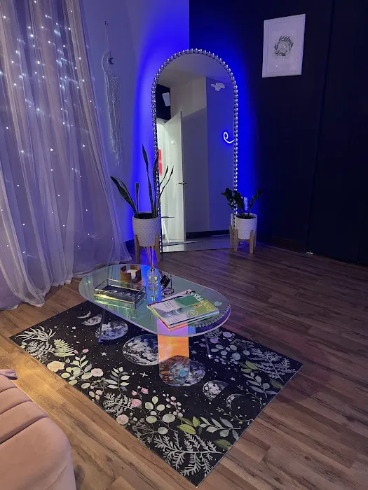 Asteri Luxe Aesthetics Picture 3