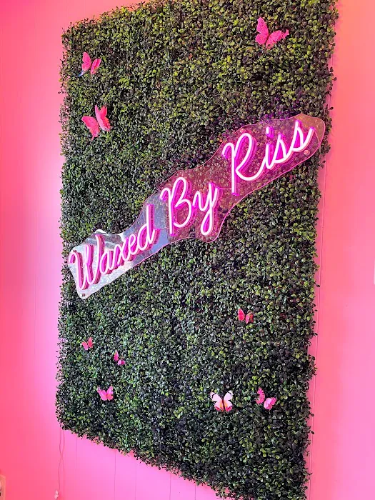 Waxed By Riss Picture 1