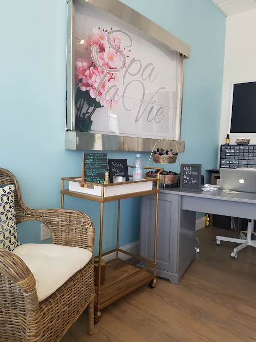 Unapologetic Beauty Picture 4