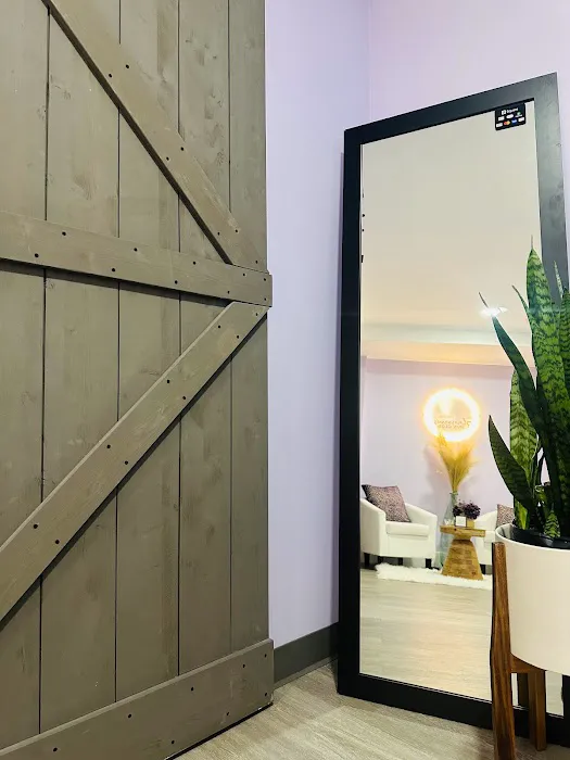 Glamorous Skin Glow Picture 3