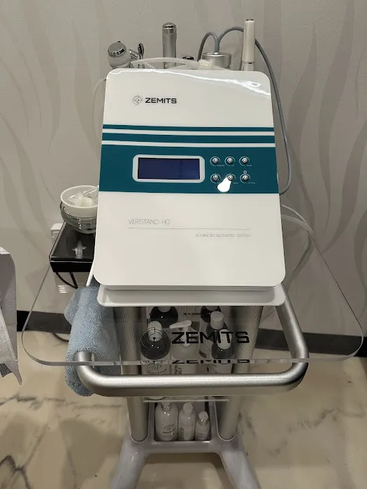 Belinda’s Face Place Picture 9