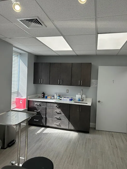 PS Dermatology and Surgery Picture 8