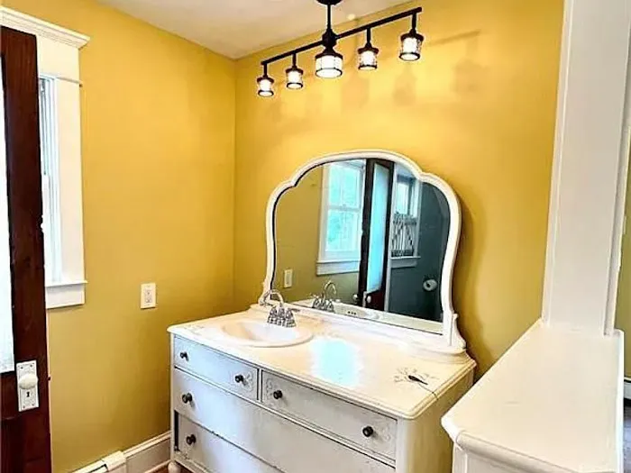 Skin By Nicole Picture 9