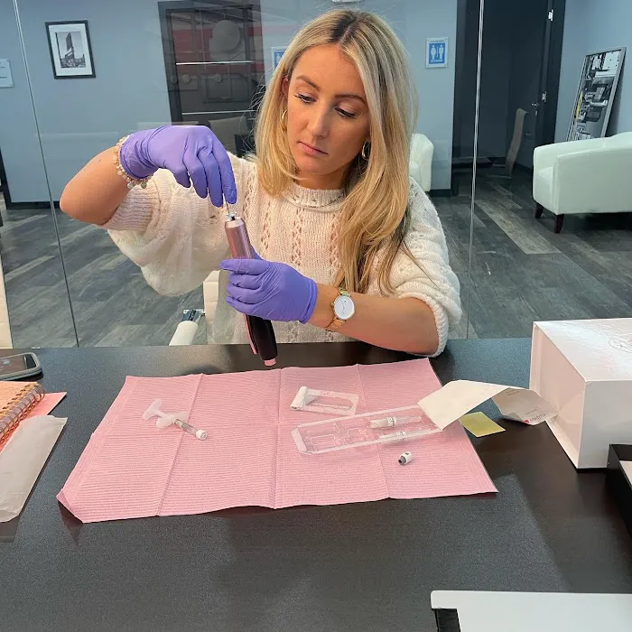 Pure Beauty Studio Picture 7