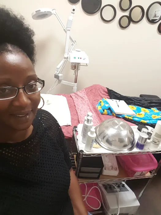 The Skin Den Picture 9