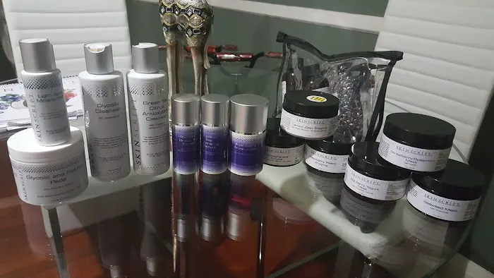 The Skin Den Picture 5