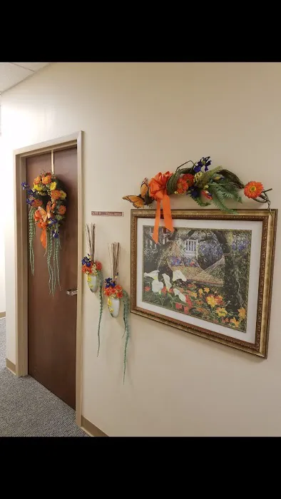 Esthetician Lisa Marie Picture 1