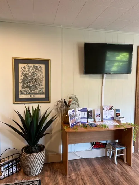 Neli's Skincare Picture 4