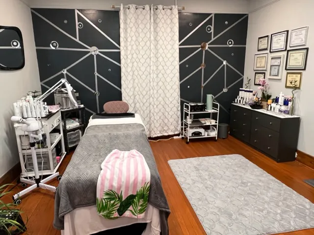 Neli's Skincare Picture 2