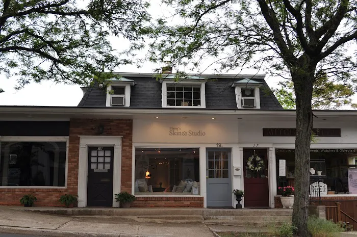 Elaine's Skin Studio Picture 2