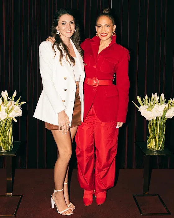 J Skin Design Studio Picture 6