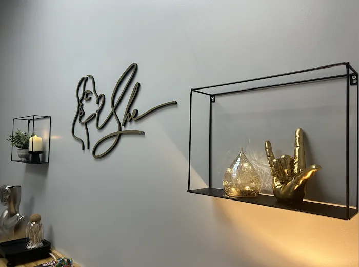 SHE Aesthetics Picture 4