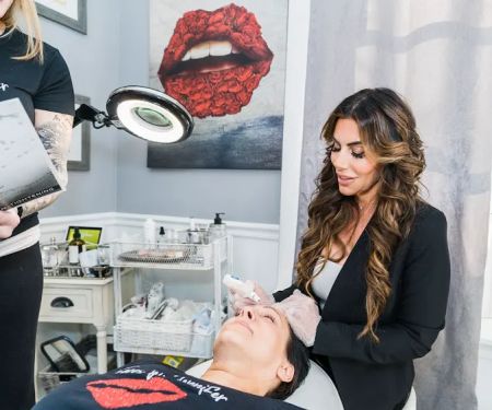 Faces By Jennifer Skin & Lash