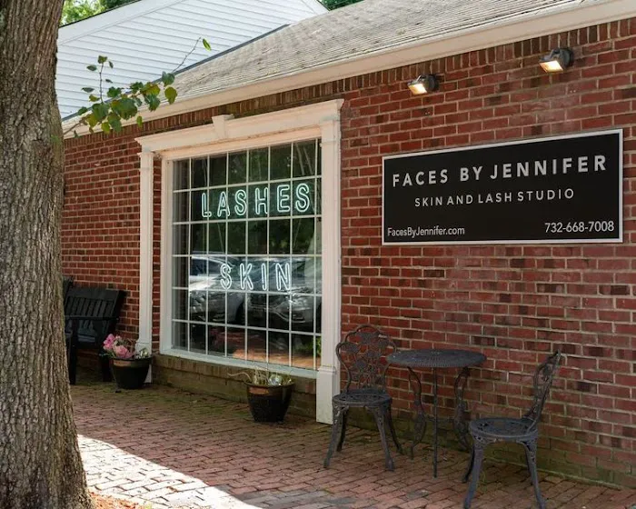 Faces By Jennifer Skin & Lash Picture 8