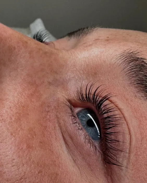 Lashes by Mackenzie Picture 8