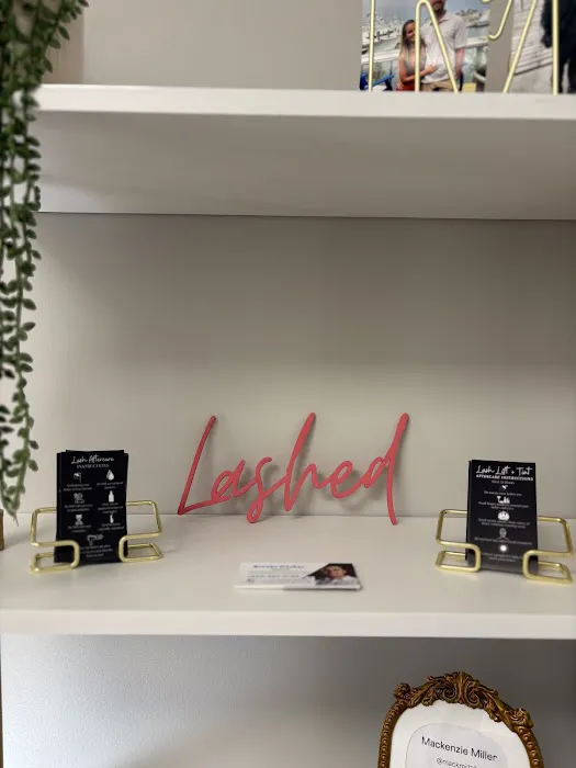 Lashes by Mackenzie Picture 7