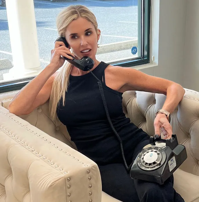 Institute of Aesthetic Medicine Picture 6