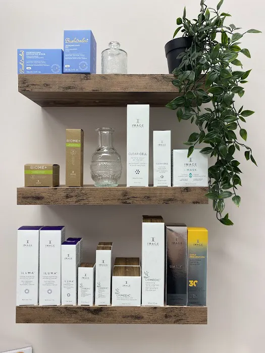 Pure Skin By Lara Picture 3