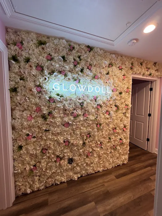 GlowDoll Skin & Aesthetics Picture 3