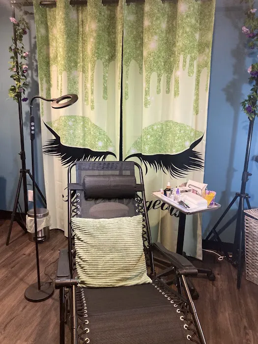 iGlow Skin Solutions Picture 1