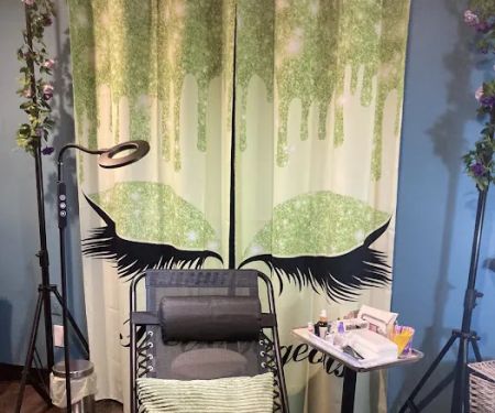 iGlow Skin Solutions