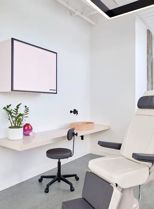 RED RABBIT AESTHETICS Picture 8