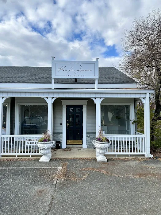 Kayla Jeanne Aesthetics Picture 1