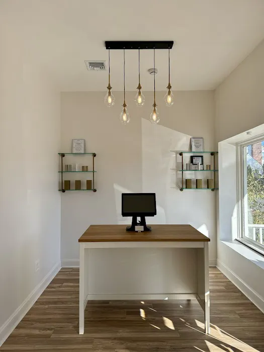 Kayla Jeanne Aesthetics Picture 3