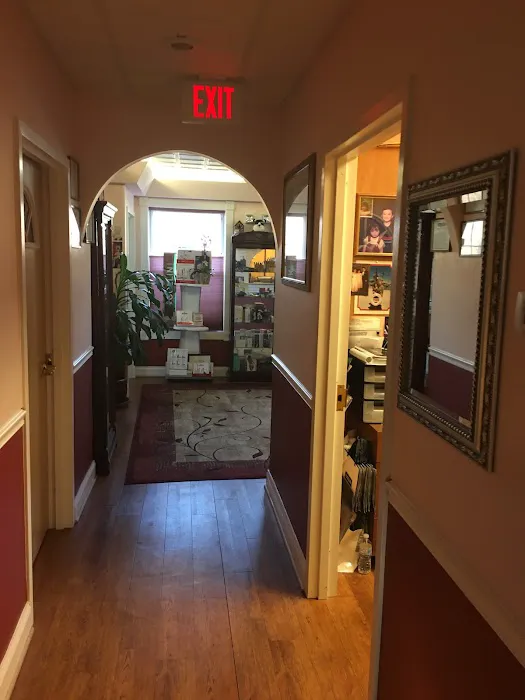 Excellent Skin & Body Picture 3