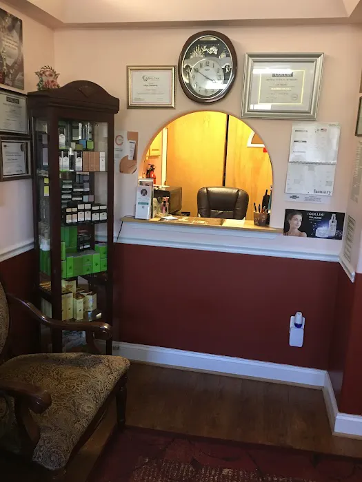 Excellent Skin & Body Picture 1