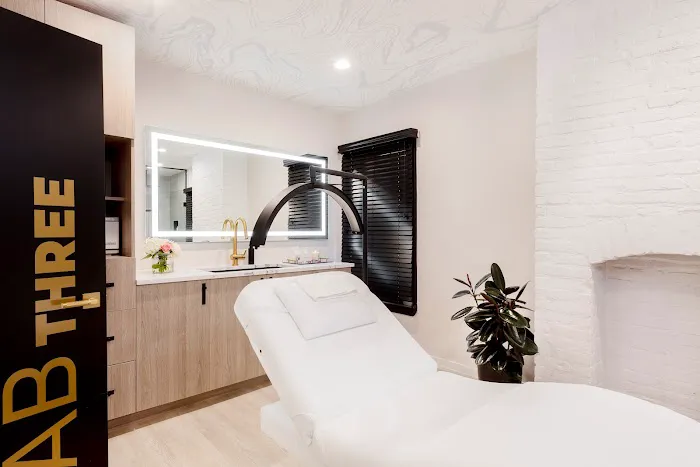 Beauty Lab Picture 2