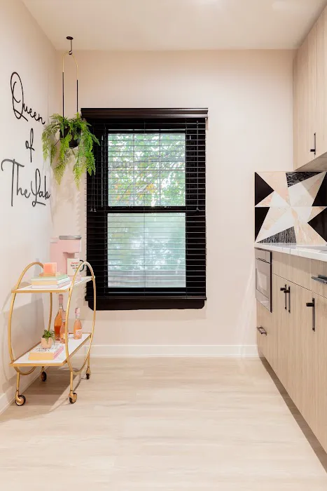 Beauty Lab Picture 7