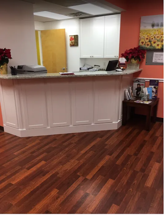 Skin Treatment & Beauty Care Clinic by Dr. Obaid Picture 4