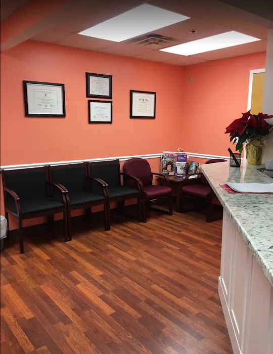 Skin Treatment & Beauty Care Clinic by Dr. Obaid Picture 2