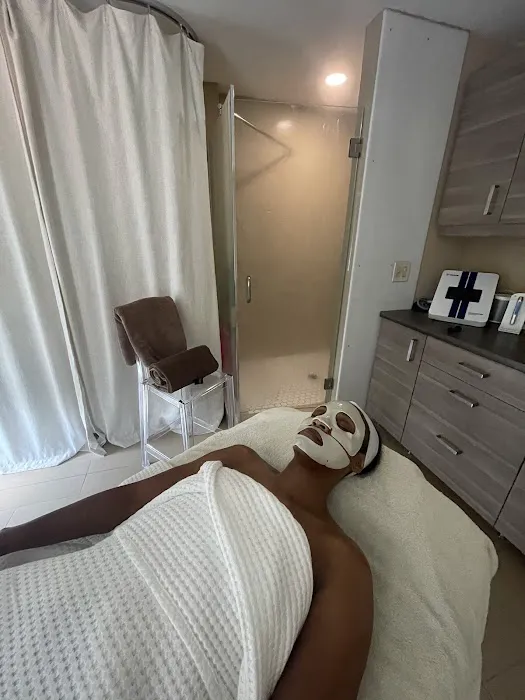 ANN MARII Beauty Clinic Picture 7