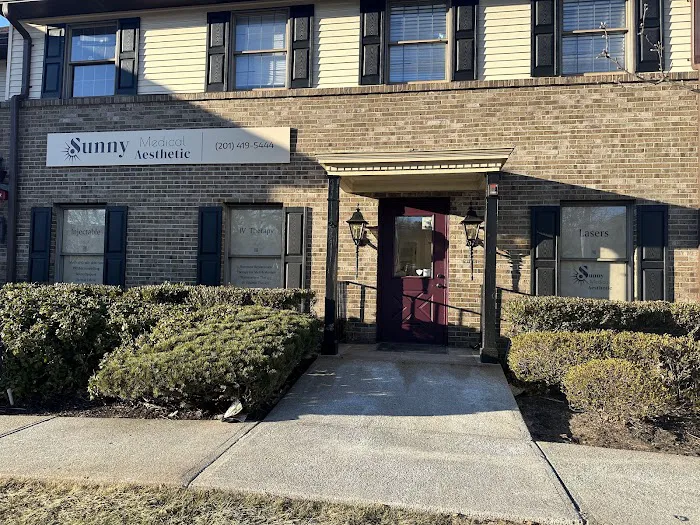 Sunny Aesthetic medical spa Picture 8