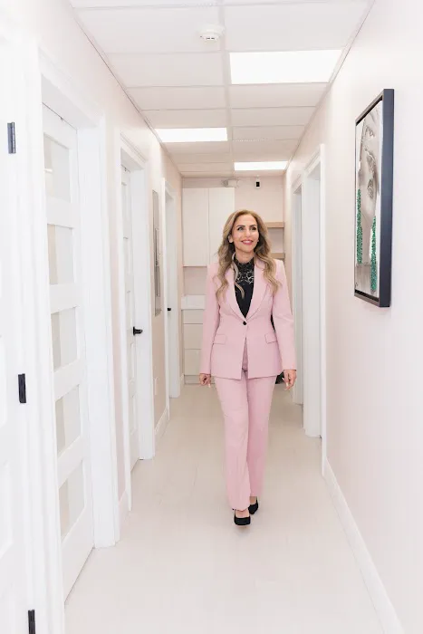 Sunny Aesthetic medical spa Picture 6