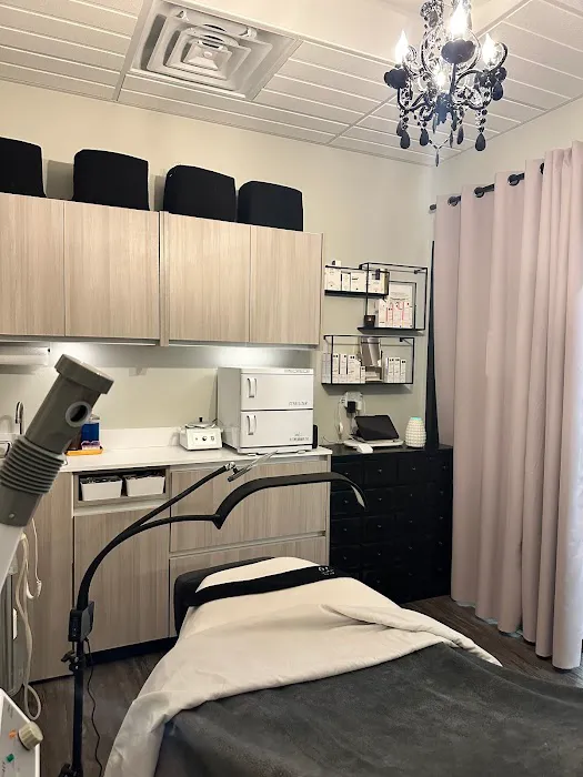 Bloom Esthetics Picture 1