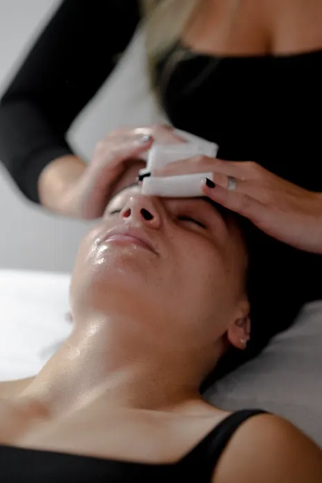 SKNN • WARWICK Picture 5